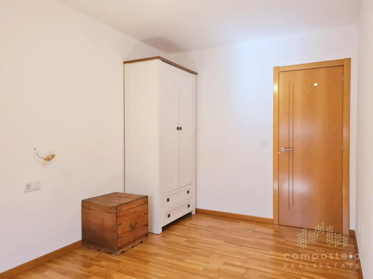 Attic for rent in Avda. Mahía, Bertamirans