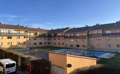 Exterior view of Flat for sale in San Cristóbal de Segovia  with Heating, Terrace and Swimming Pool