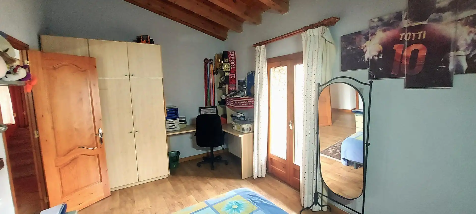 Dormitori de Casa o xalet en venda en La Seu d'Urgell amb Calefacció