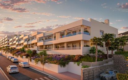 Vista exterior de Planta baixa en venda en Benalmádena amb Aire condicionat, Terrassa i Traster
