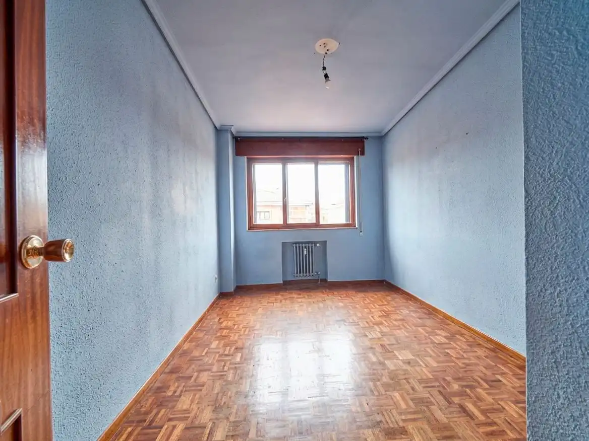 Bedroom of Attic for rent in Avilés  with Terrace