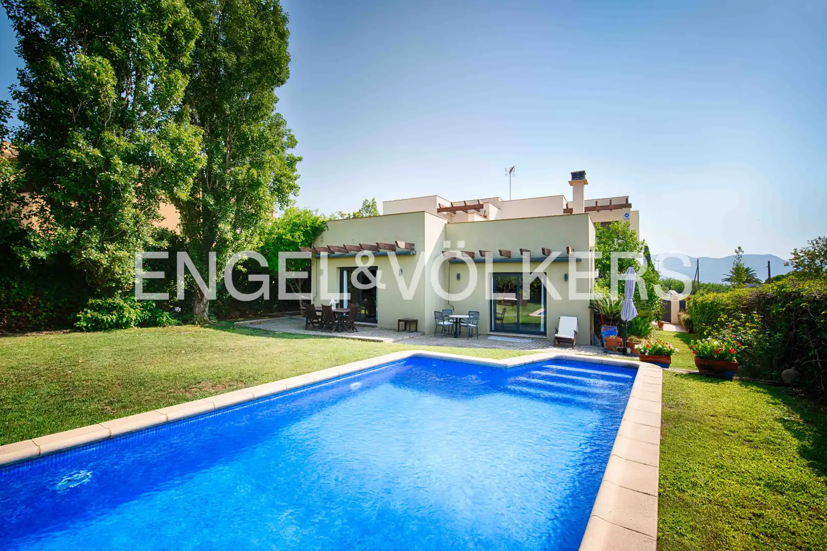 Exterior view of Houses for sale in Pedret i Marzà  with Private garden, Terrace and Swimming Pool