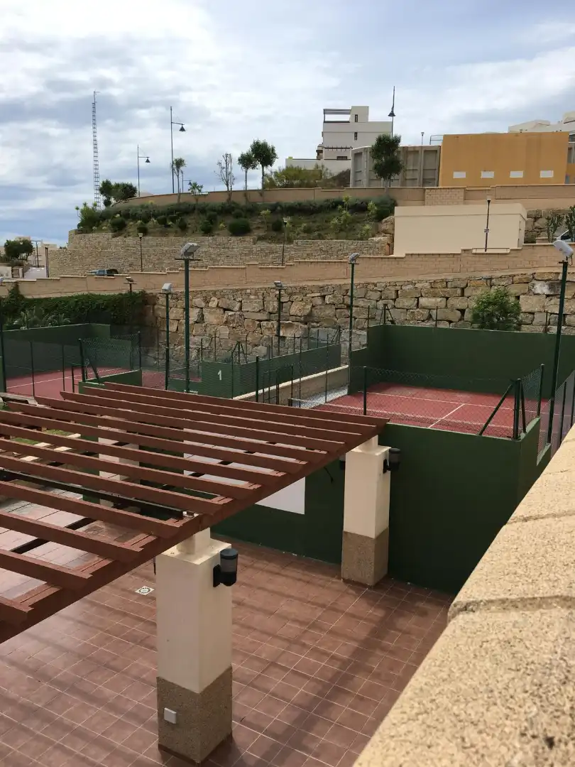 Terrassa de Casa adosada en venda en Vélez-Málaga amb Aire condicionat, Terrassa i Moblat