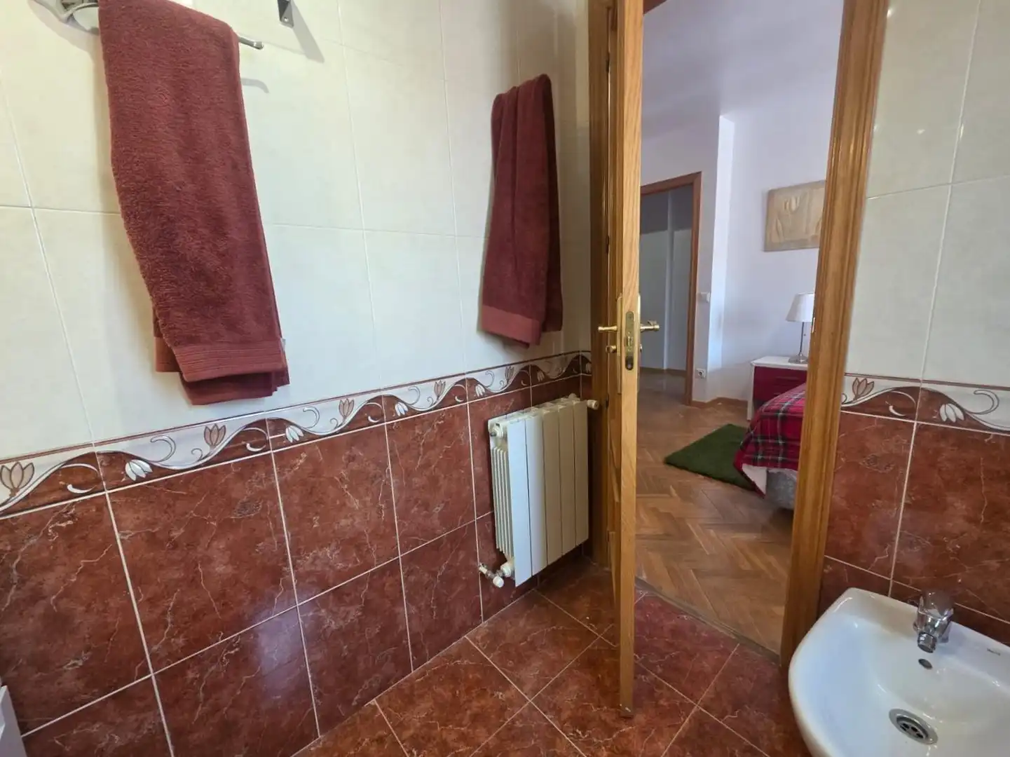 Badezimmer von Wohnung zur Miete in Ávila mit Heizung, Parkett und Terrasse