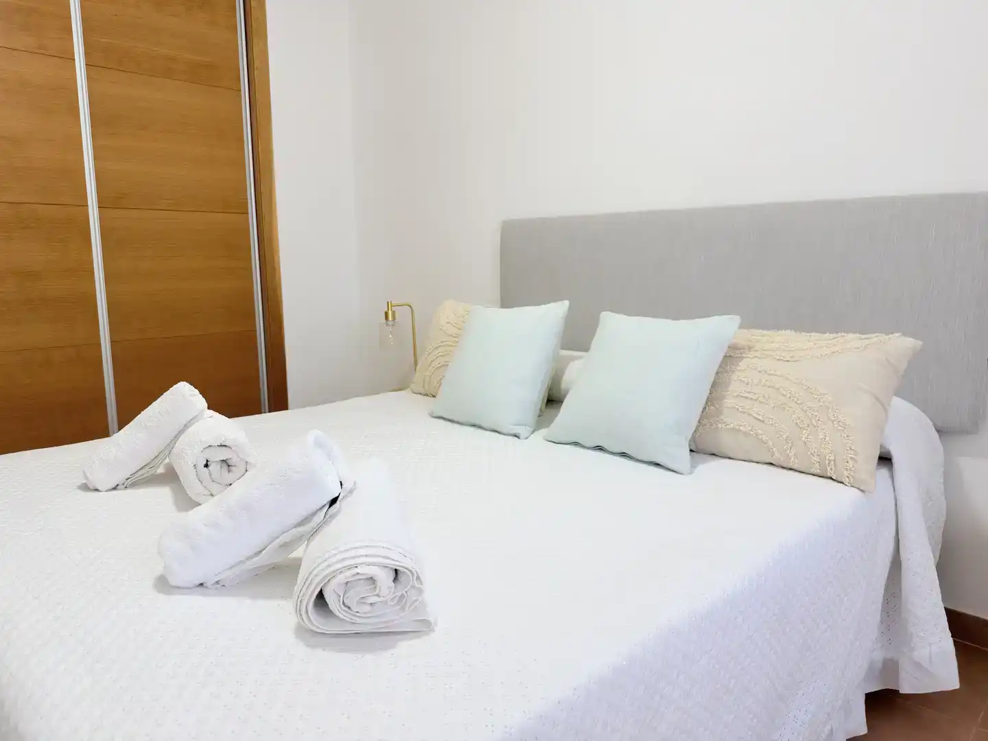 Bedroom of Ground floor for rent in Pliego  with Air Conditioner, Parquet flooring and Furnished