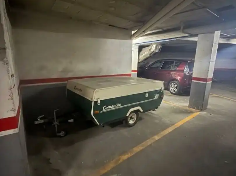 Motorradstellplatz zum Verkauf in taquigraf marti 7, imagen 3