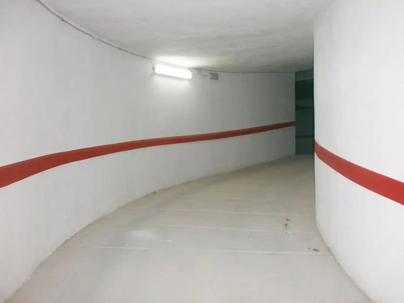 Garaje de alquiler en Tudela de Duero