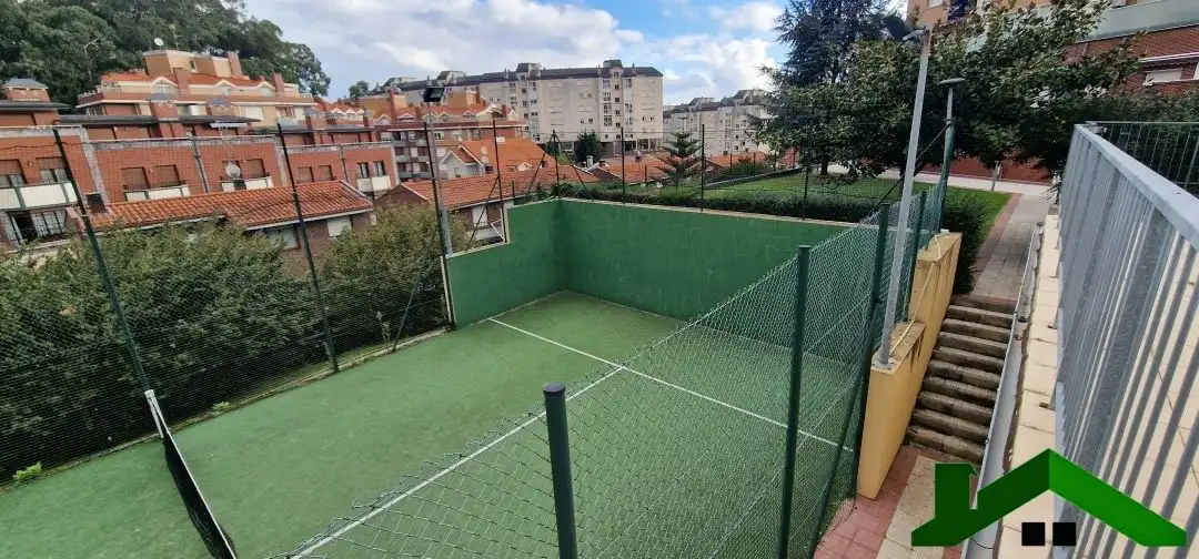 Piso en venta en Calle Los Caserios, Centro