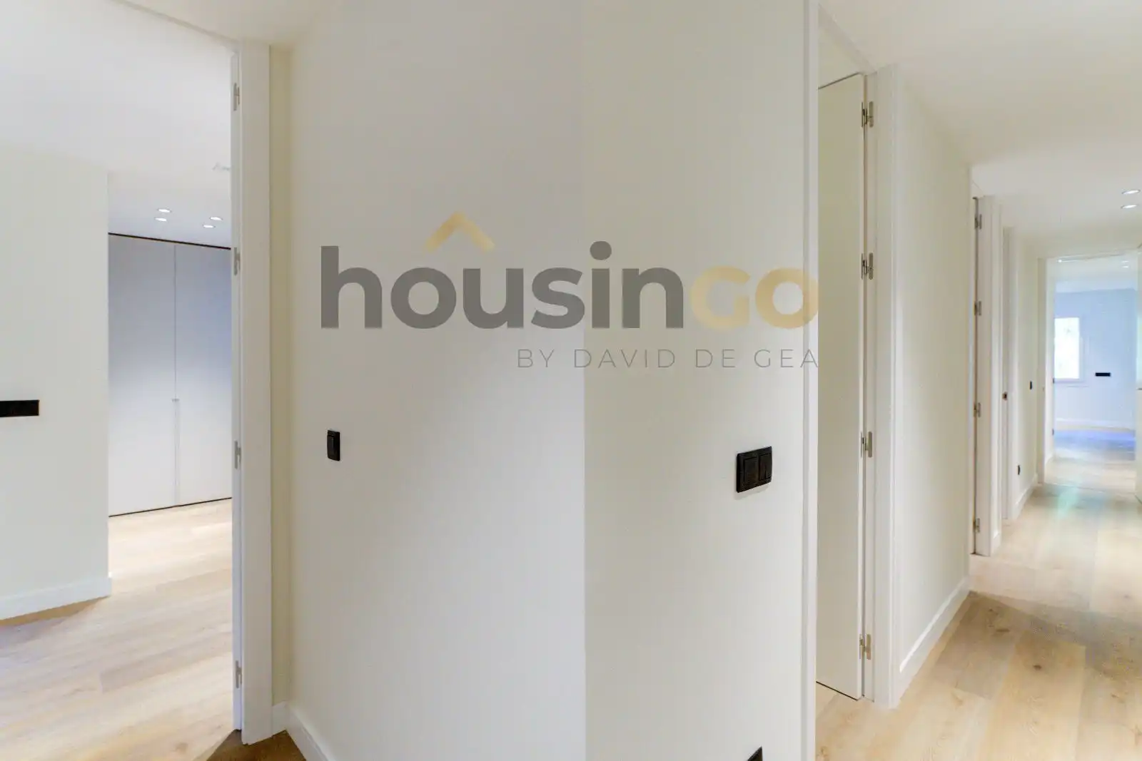 Flat for sale in Madrid  with Air Conditioner, Heating and Oven