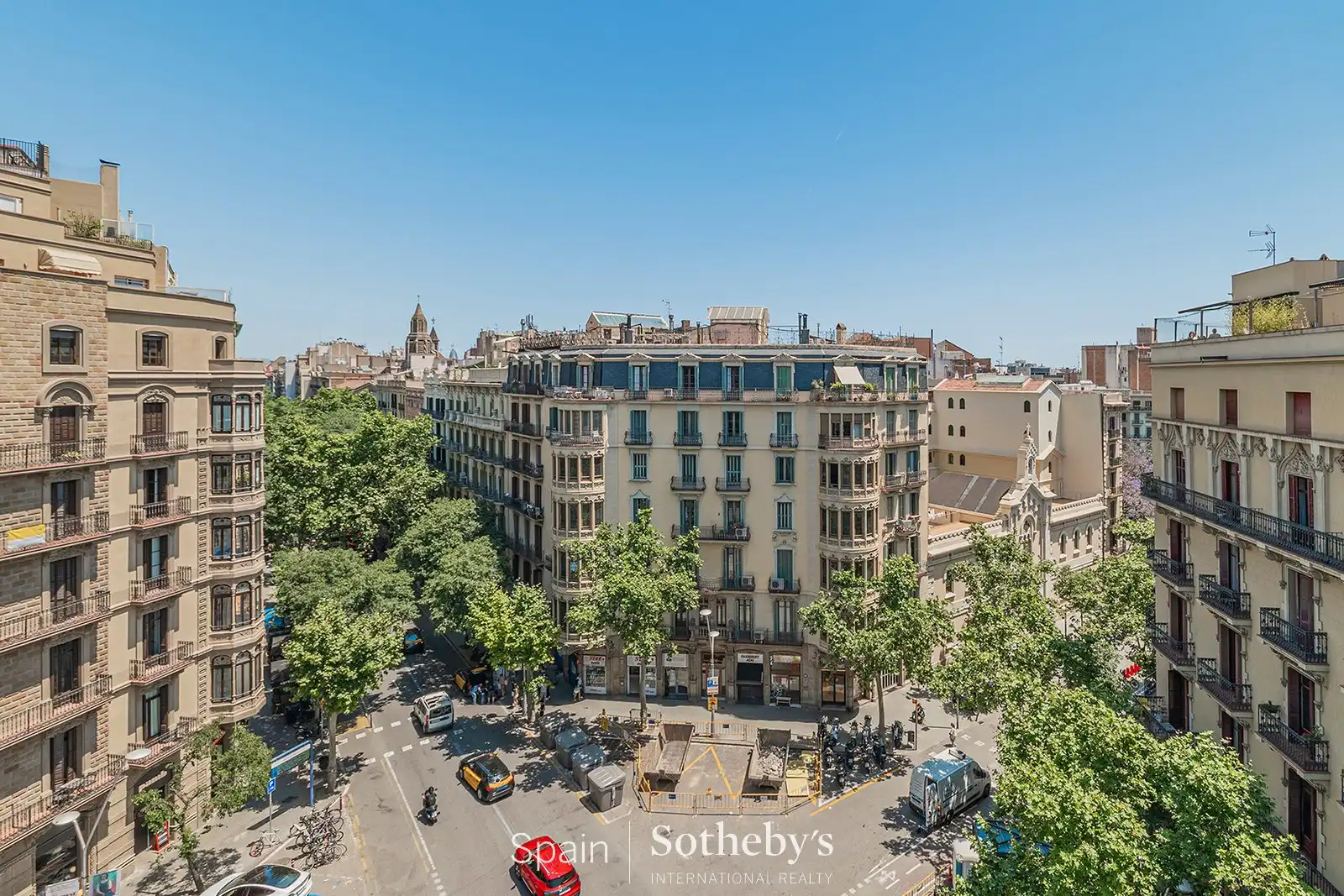Apartment with lift for sale in Carrer d'Enric Granados, imagen 7