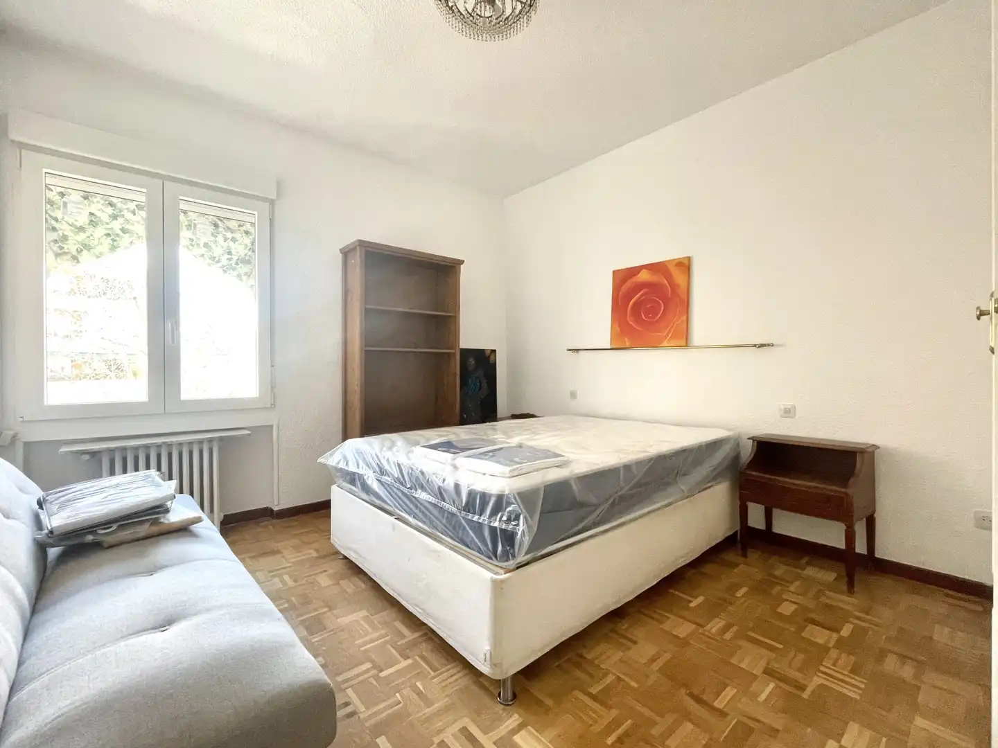 Bedroom of Flat for rent in Madrid  with Heating, Parquet flooring and Terrace