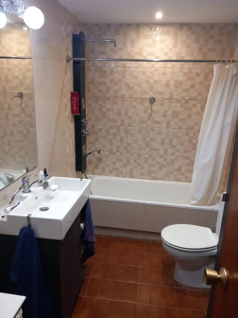 Baño de Piso en venta en Barcelona con Trastero, Amueblado y Horno