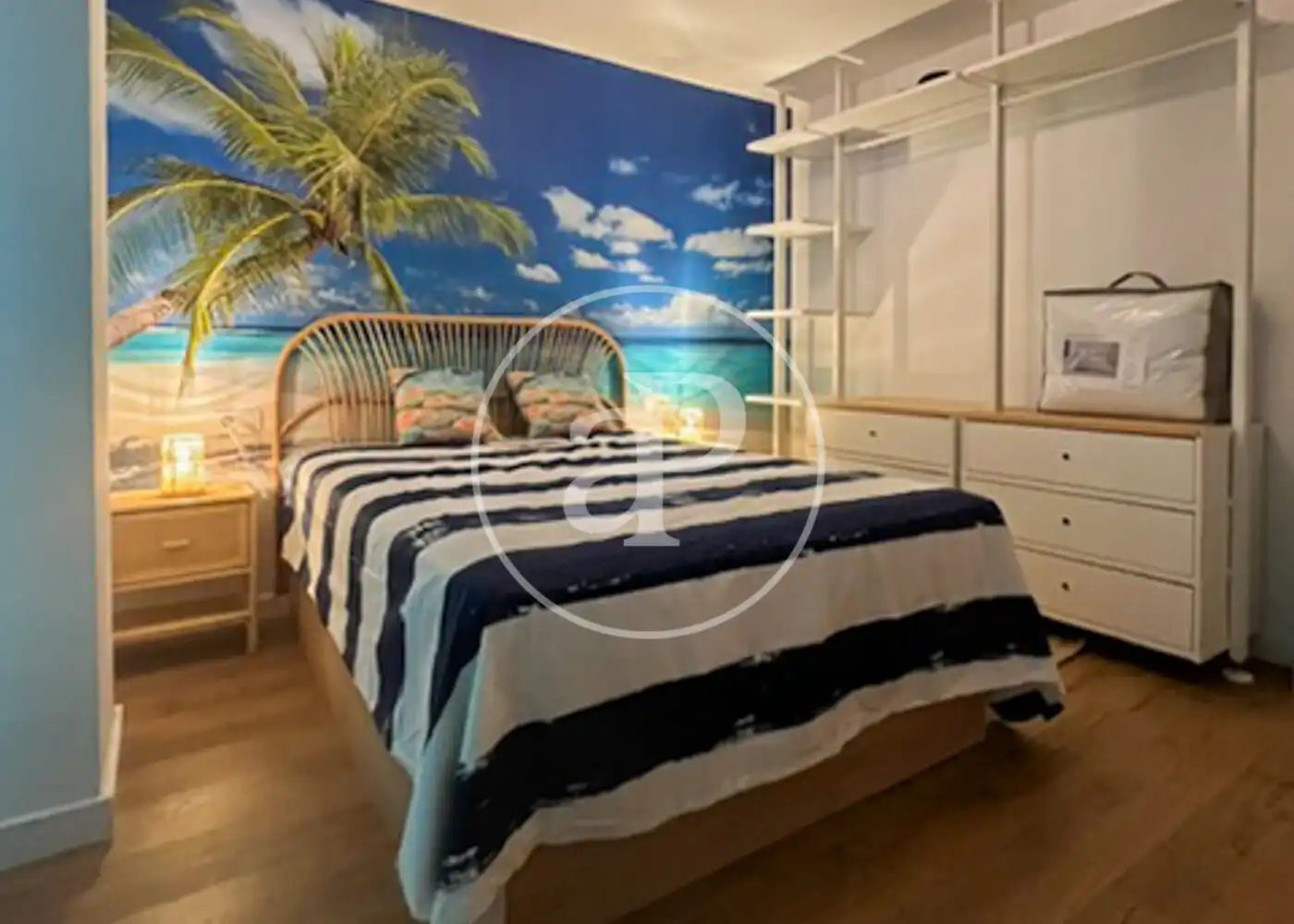 Attic for rent in Cala Major