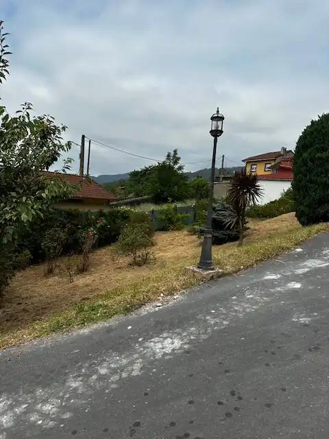 Casa adosada en venda en Pravia amb Calefacció, Jardí privat i Terrassa