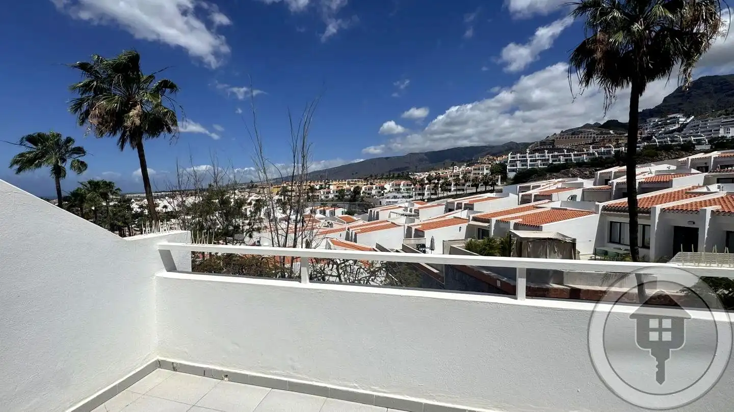 Vista exterior de Estudio de alquiler en Adeje con Terraza