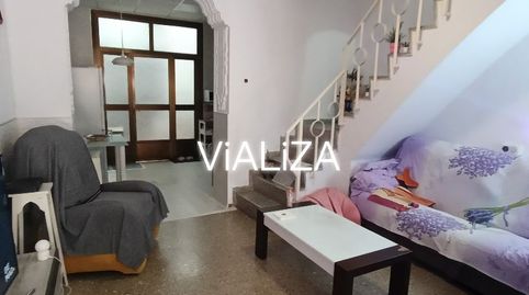 Foto 2 de Casa o xalet en venda a Carrer Dos de Maig, Caputxins, Alzira