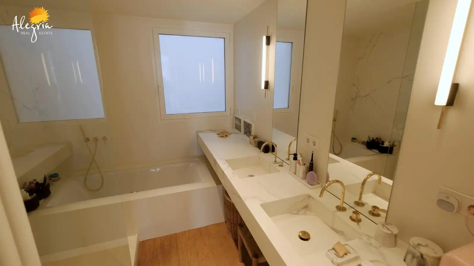Bany de Apartament en venda en Valencia amb Aire condicionat, Calefacció i Parquet
