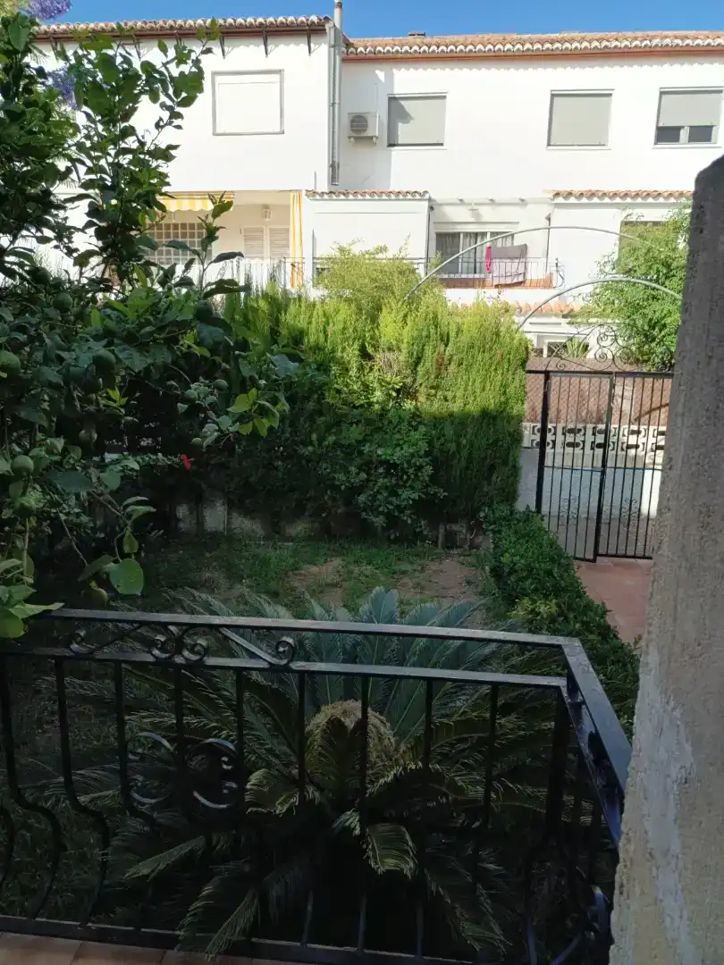 Jardí de Casa o xalet en venda en Gandia amb Aire condicionat, Terrassa i Balcó