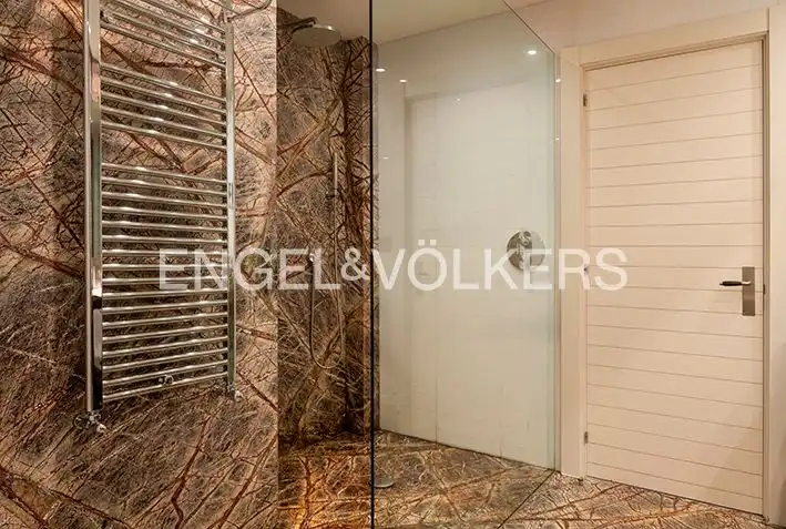 Badezimmer von Maisonette zum Verkauf in Getxo  mit Heizung, Terrasse und Abstellraum