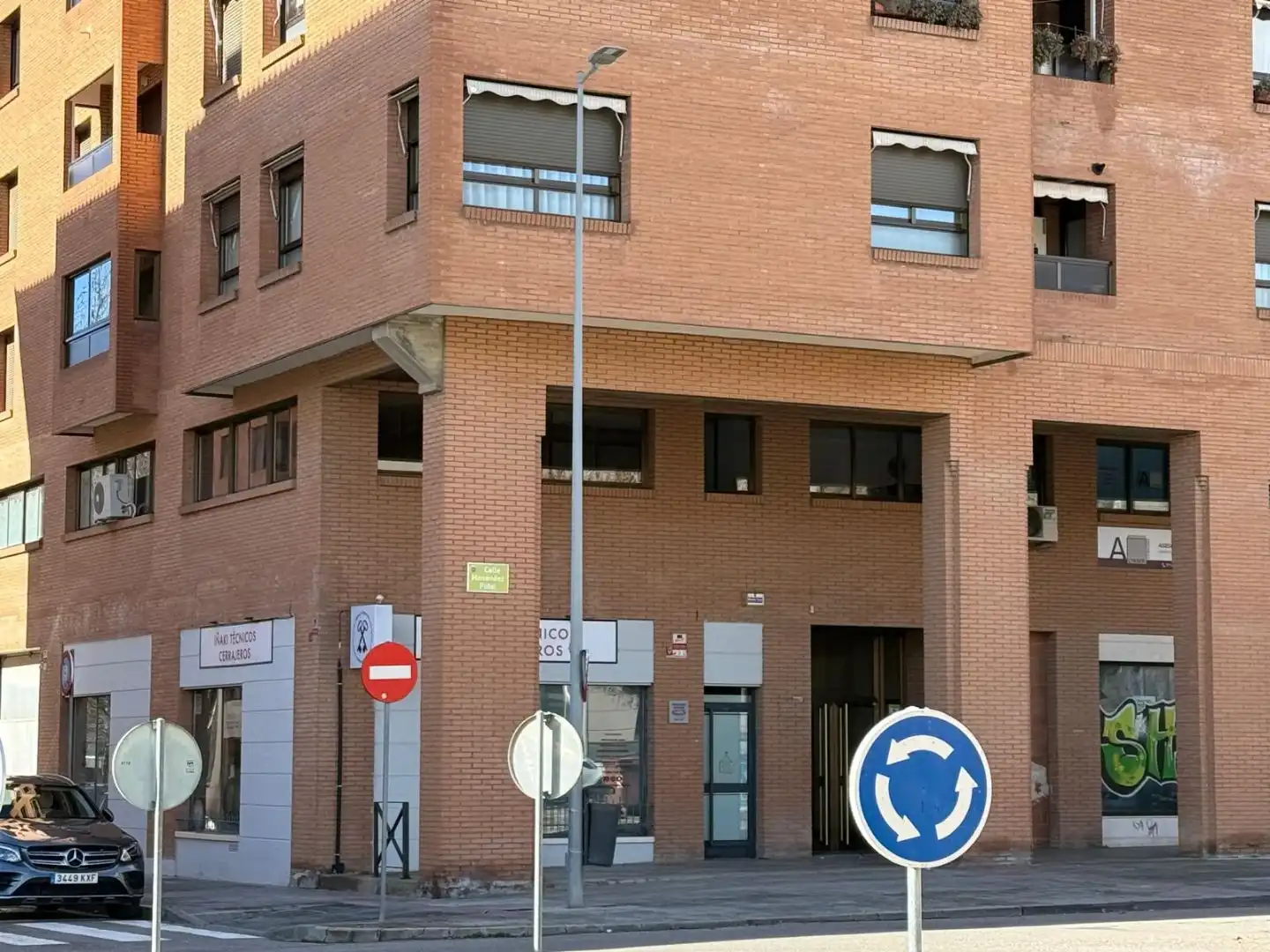 Vista exterior de Oficina de alquiler en Huesca con Aire acondicionado y Calefacción