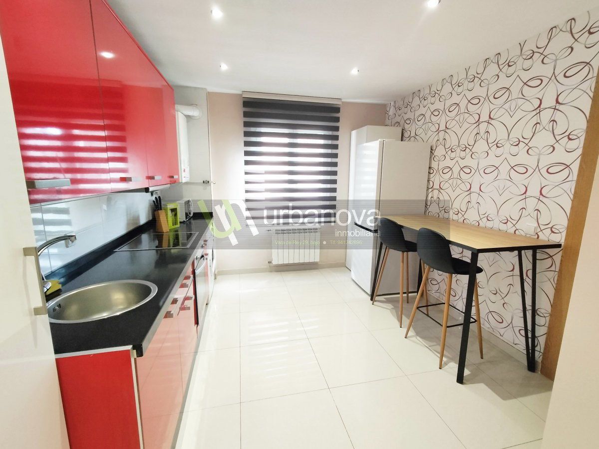 Cuina de Pis de lloguer en  Logroño amb Calefacció i Moblat