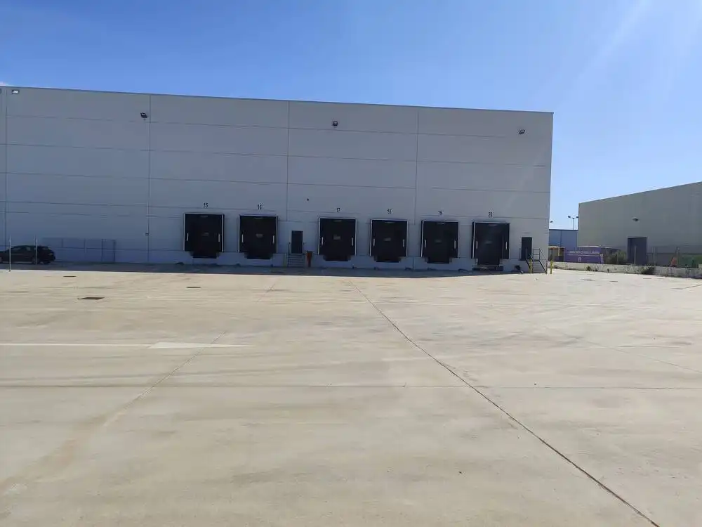 Exterior view of Industrial buildings for rent in Azuqueca de Henares
