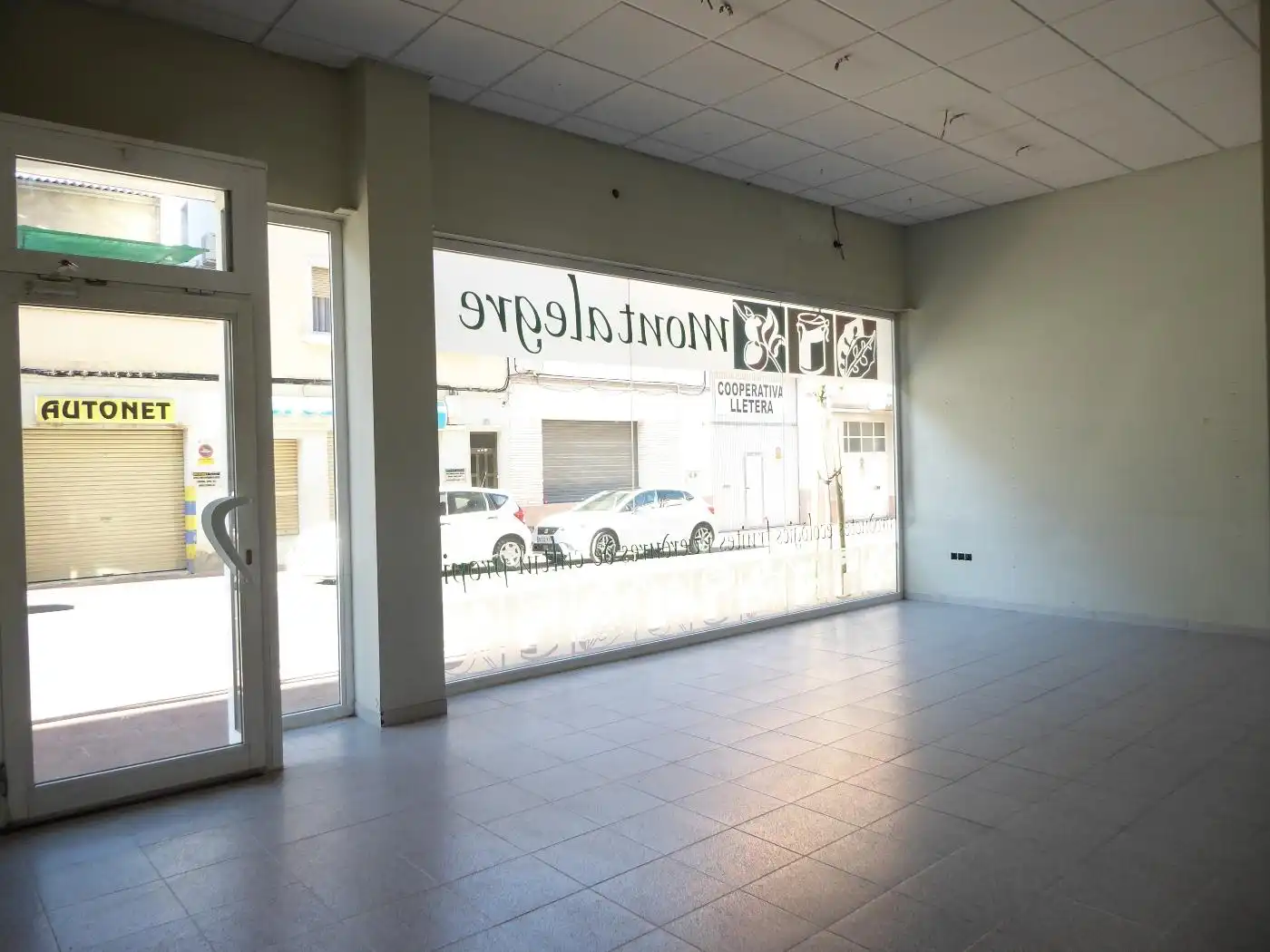Local comercial en venda a de Catalunya 2, imagen 6