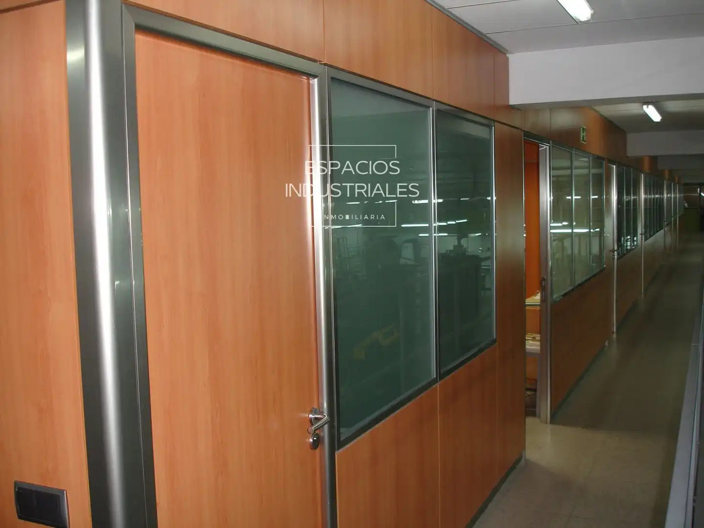 Industrial building with lift for sale in San Blas, imagen 9