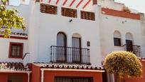 Vista exterior de Casa adosada en venda en Estepona amb Terrassa