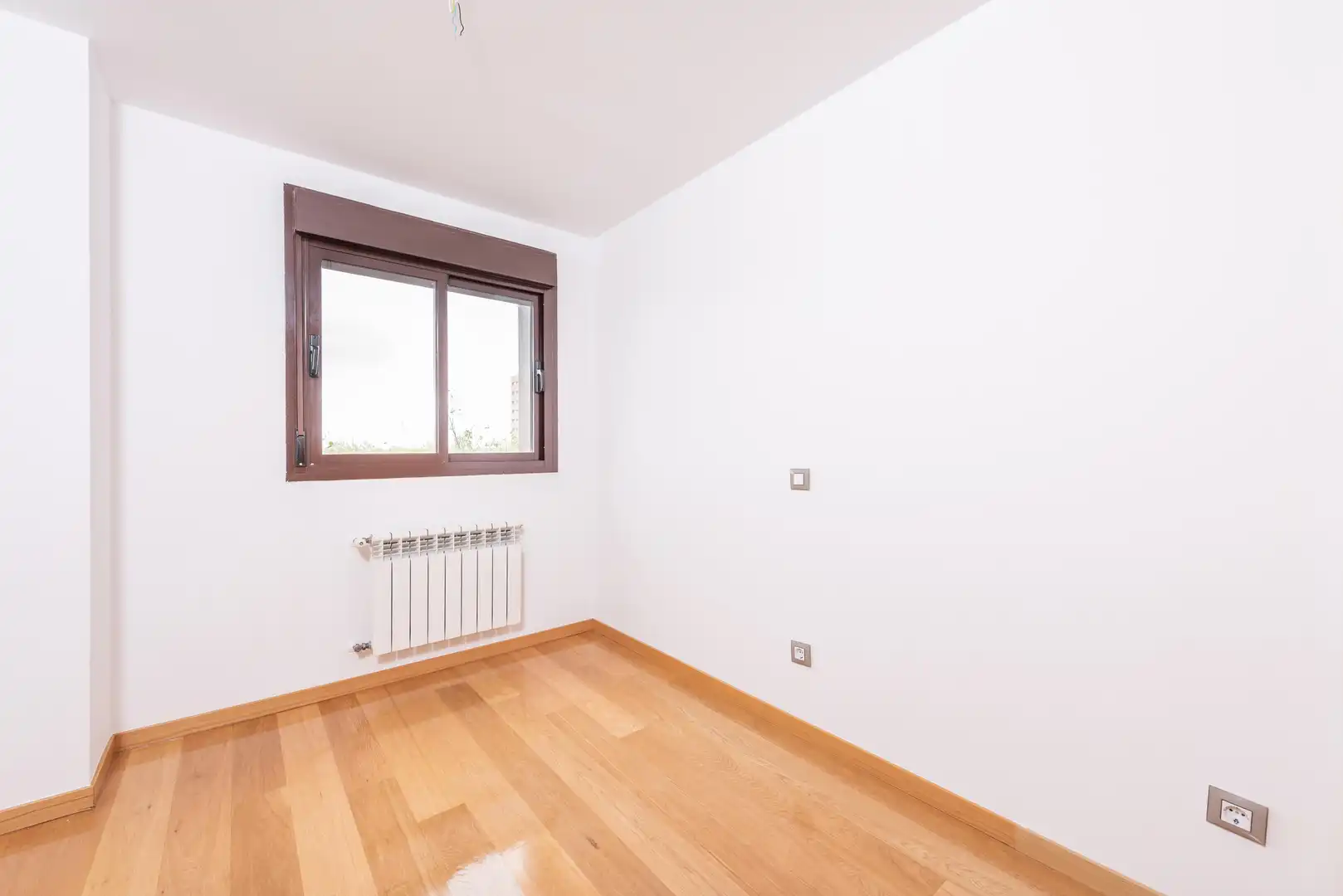 Habitación de Piso en venta en Madrid con Aire acondicionado, Terraza y Trastero