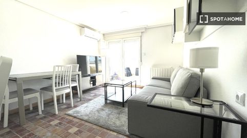 Apartamento de 3 dormitorios en alquiler en Aiora, Valencia