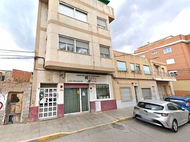 Pis en venda a Calderas Gas