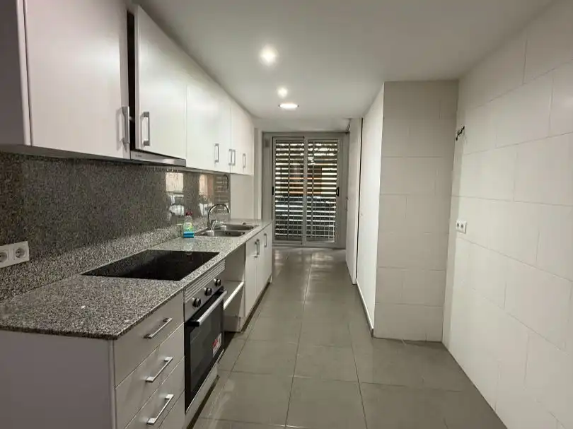 Piso con ascensor en venta en Passeig 24, imagen 10