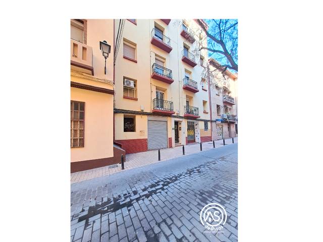 Piso en Alquiler en Calle del Marqués de Lazán, 3 en La Magdalena