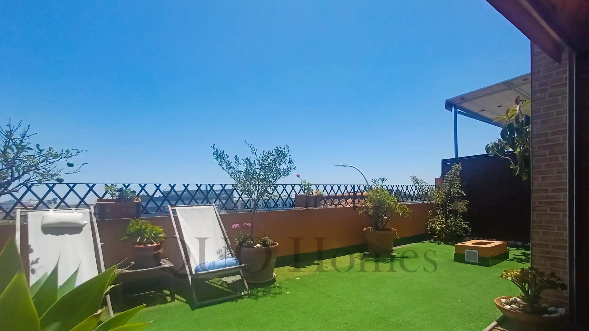 Detached homes for sale in El Altillo