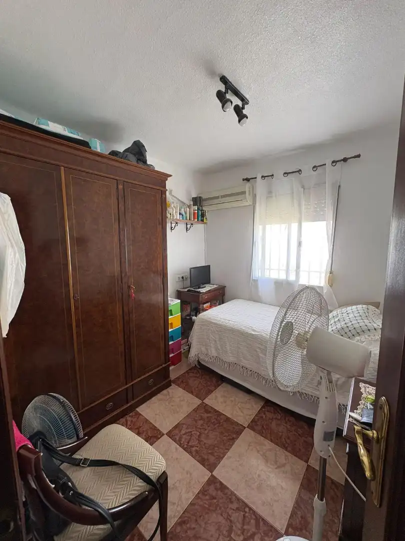 Habitación de Piso en venta en Sevilla