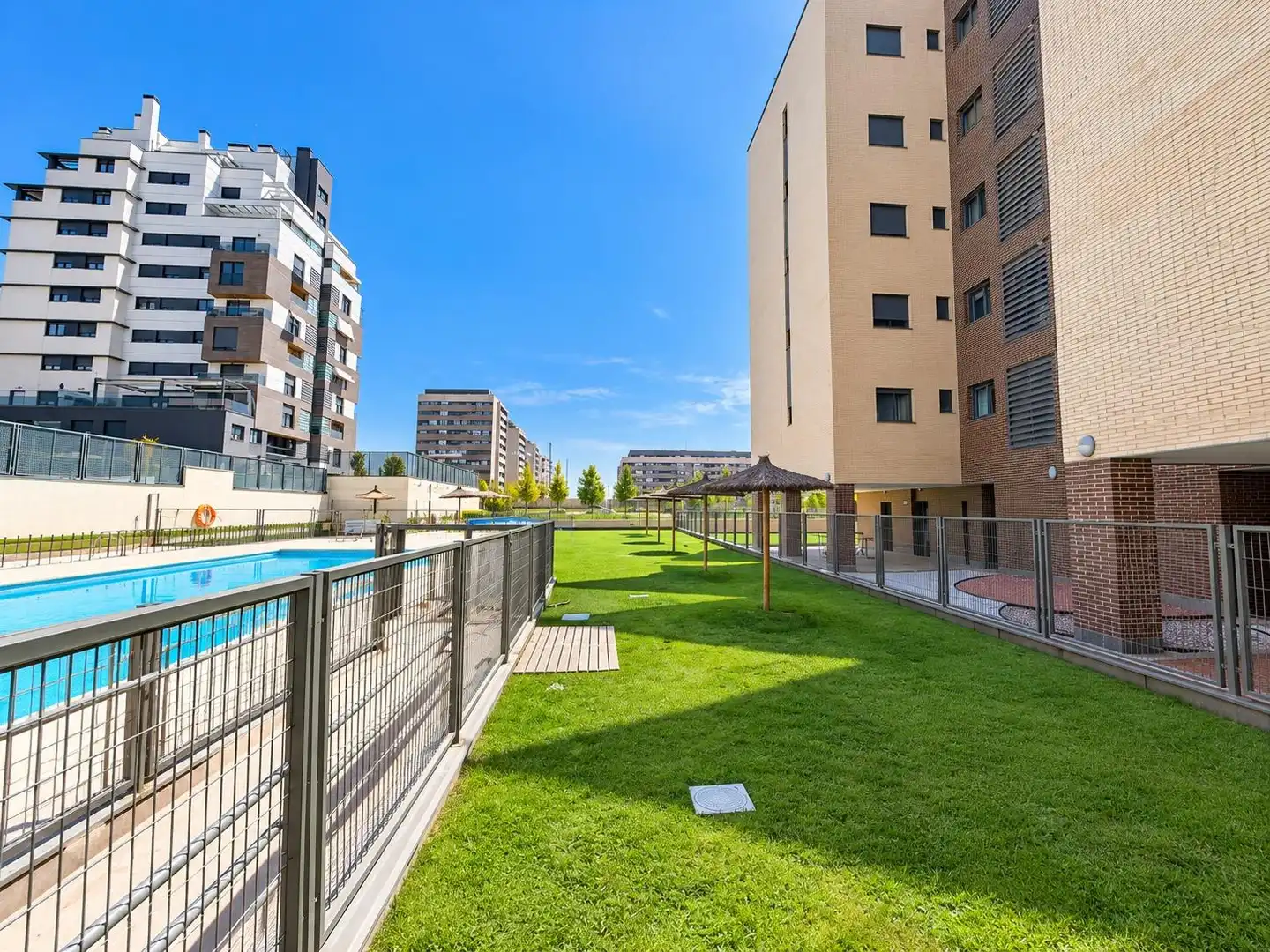 Appartamento con piscina in vendita a Calle Padre Gregorio Céspedes