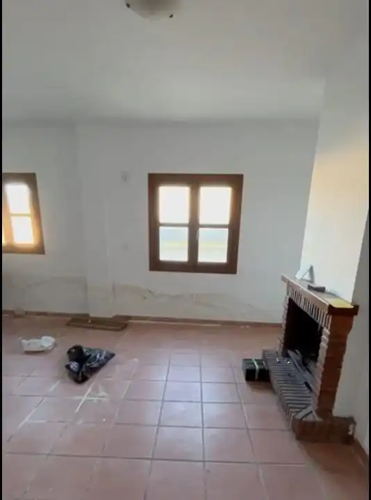 Wohnung zum Verkauf in Cañete la Real mit Terrasse