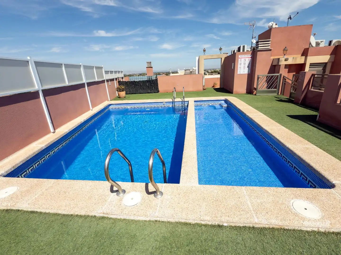 Piscina de Apartament en venda en Formentera del Segura amb Aire condicionat, Terrassa i Moblat