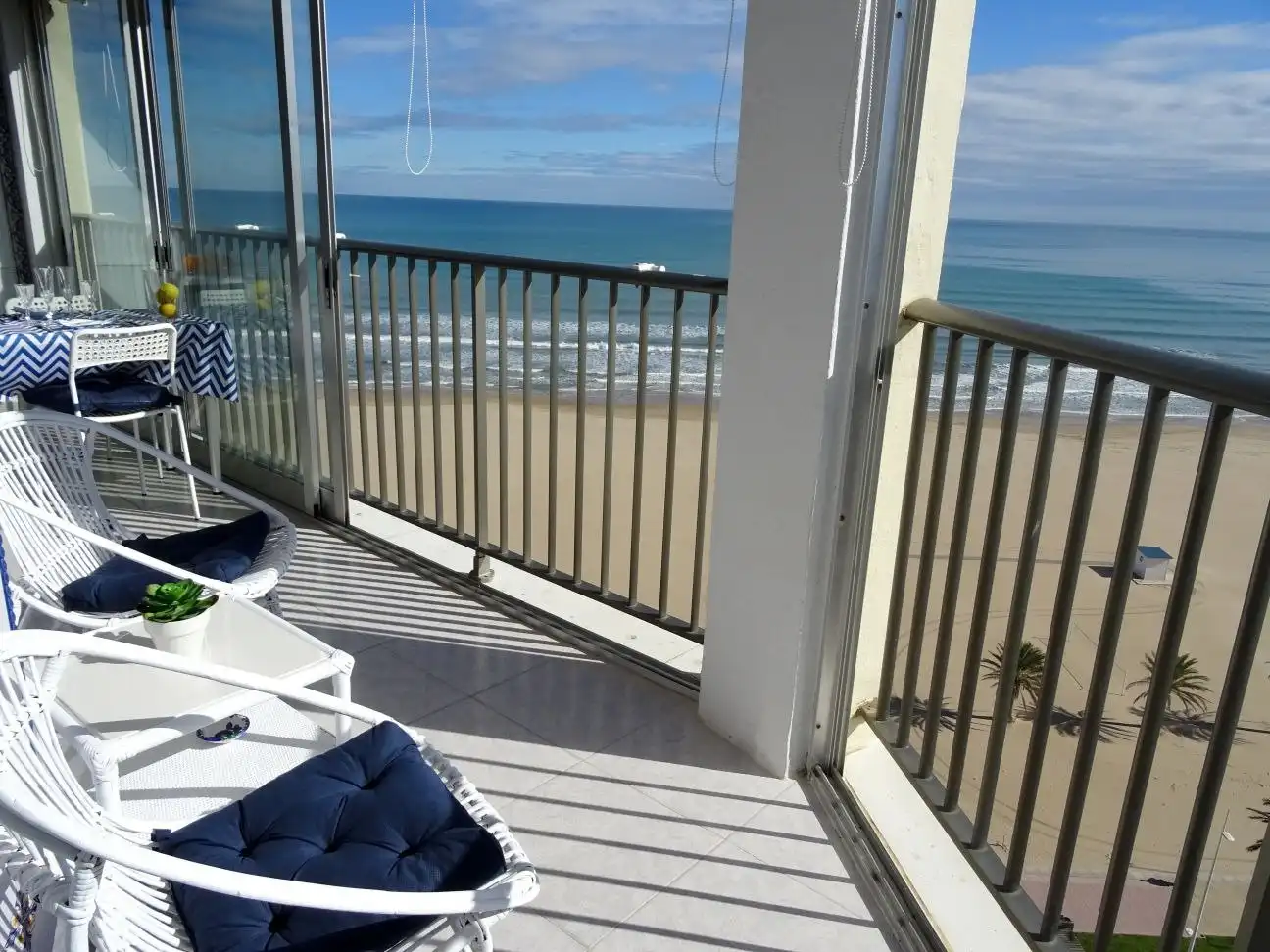 Apartament amb piscina de lloguer a Passeig maritim neptu