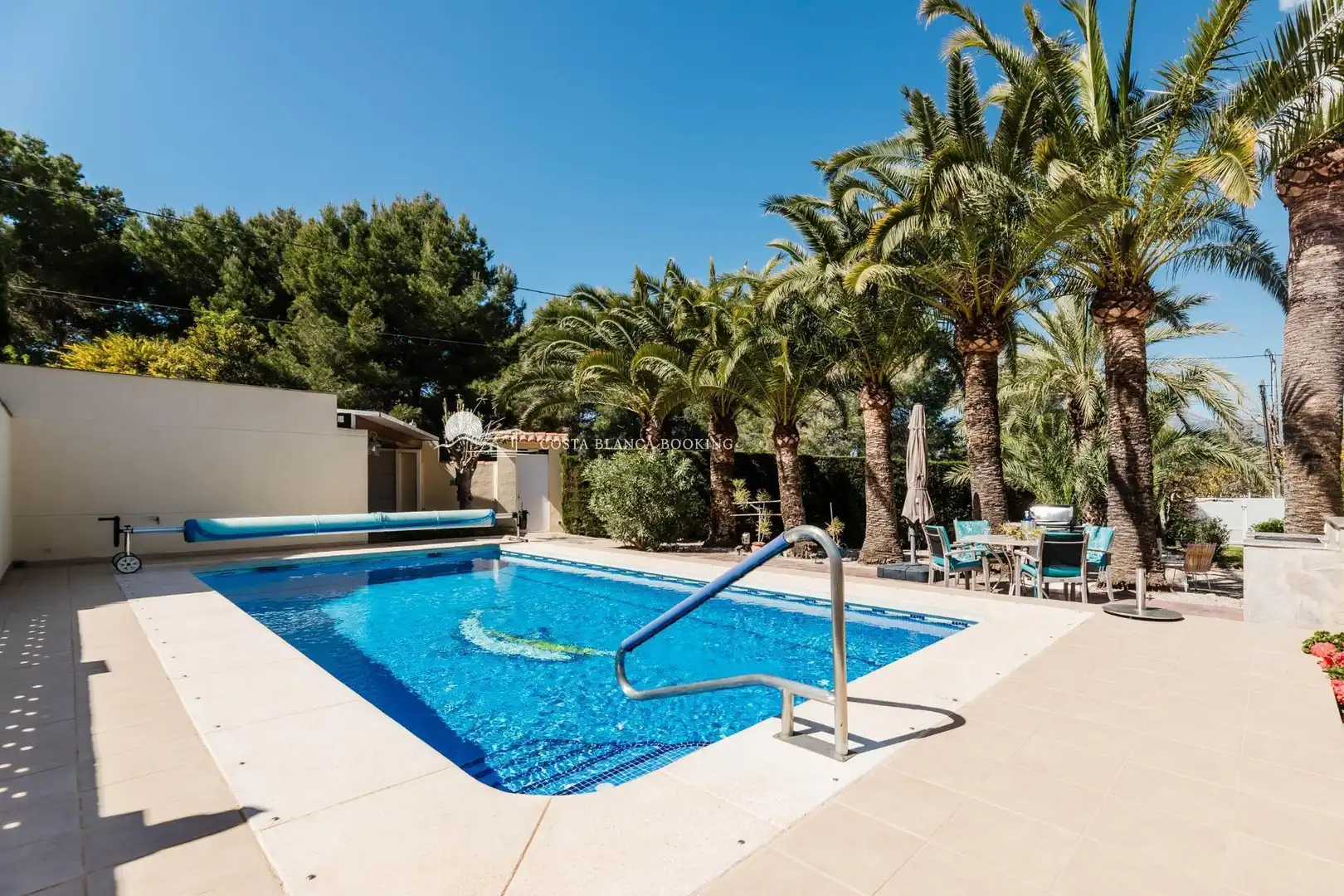 Piscina de Casa o xalet en venda en L'Alfàs del Pi amb Aire condicionat, Calefacció i Jardí privat