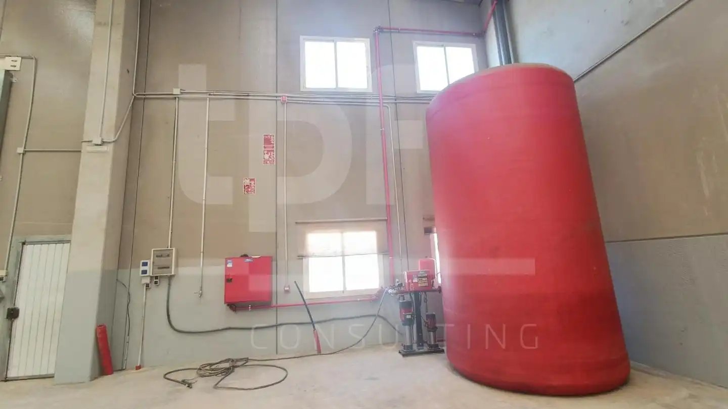 Industrial building to rent in Avinguda dels Fusters, imagen 14