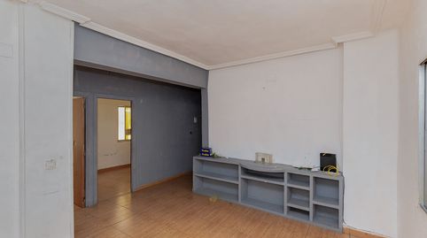 Foto 3 de Piso en venta en C/ Rio Poo, La Cañada, Cáceres Capital