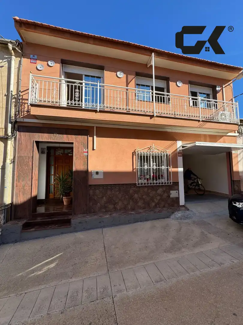 Vista exterior de Casa adosada en venta en Murcia