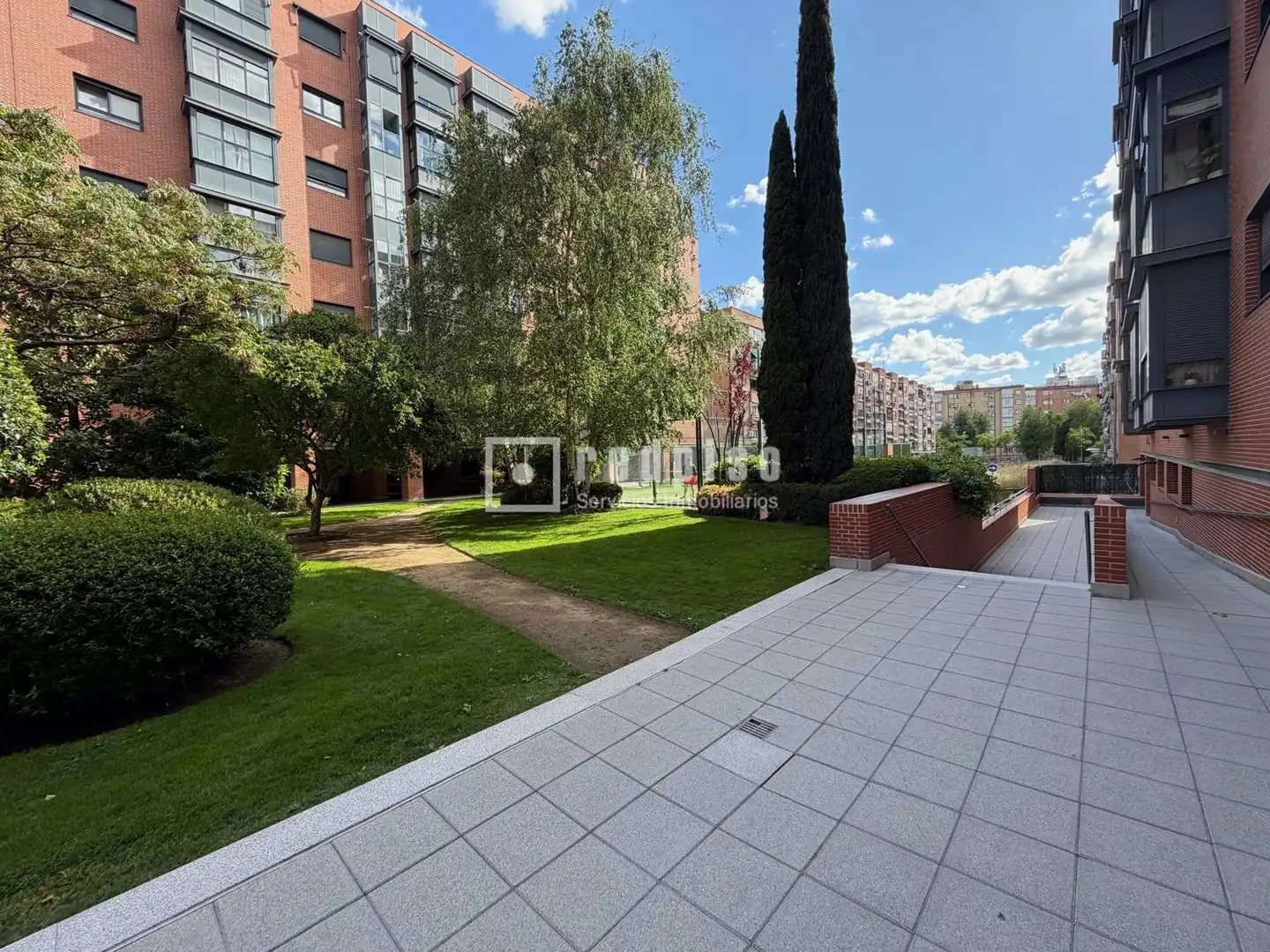 Garden of Flat for sale in Madrid  with Air Conditioner, Heating and Private garden
