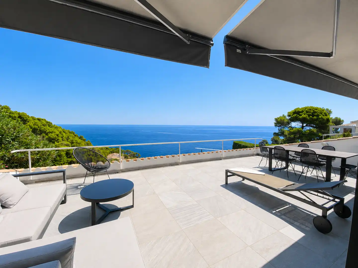 Terrasse von Wohnungen zum Verkauf in Begur mit Klimaanlage, Heizung und Terrasse