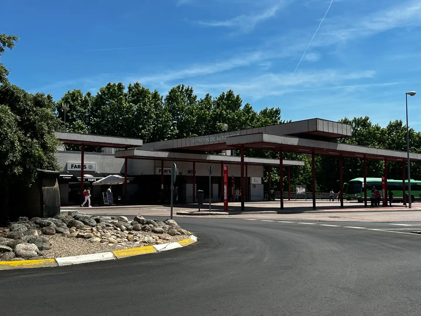 Außenansicht von Wohnung zum Verkauf in Collado Villalba mit Klimaanlage, Heizung und Parkett