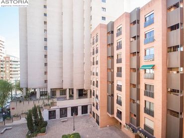 Office space with lift to rent in Avenida de la Constitución 33