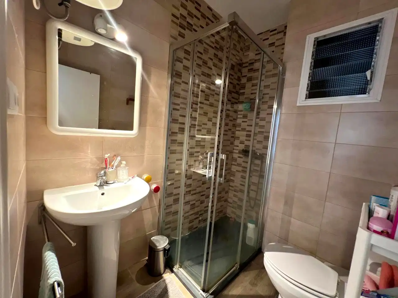 Flat for rent in Segre, El Plantinar – Avda. La Paz - El Juncal
