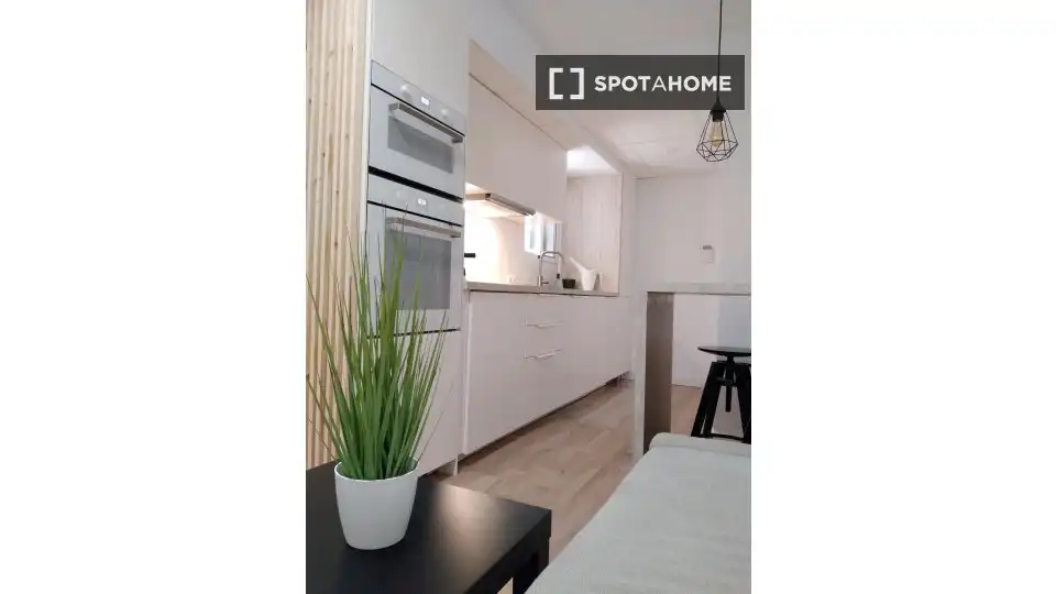 Room in La Constitución - Canaleta